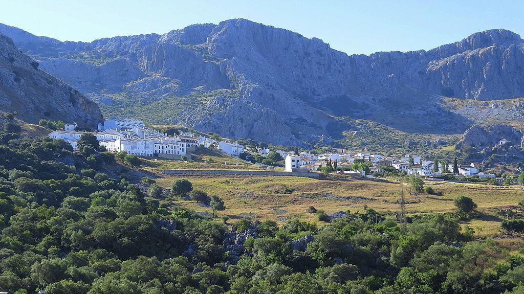 Apartamentos Rurales Sierra Alta Benaocaz Exterior foto